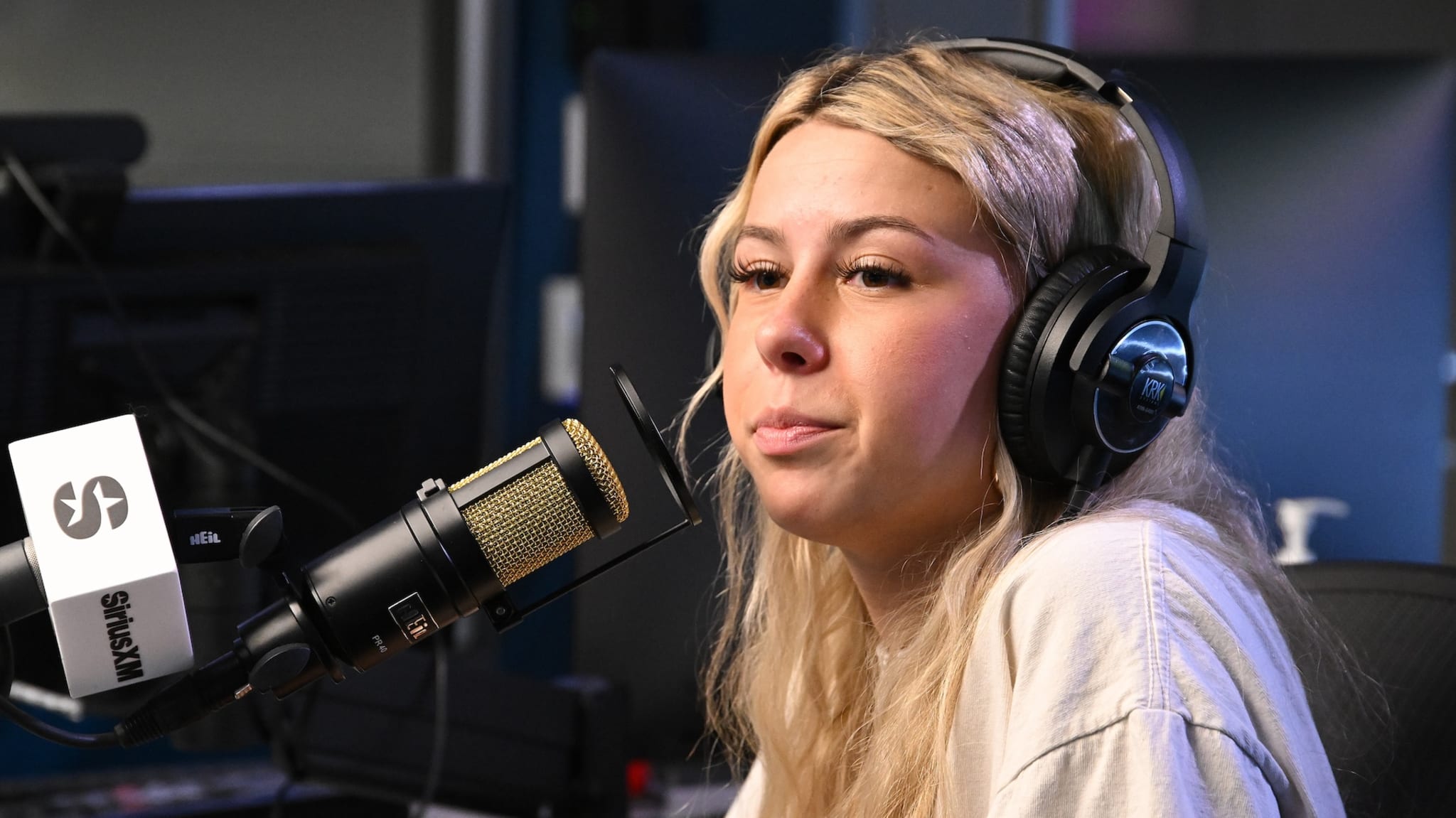 LOS ANGELES, CALIFORNIA - JULY 31: Haliey Welch appears at SiriusXM Studios on July 31, 2024 in Los Angeles, California.