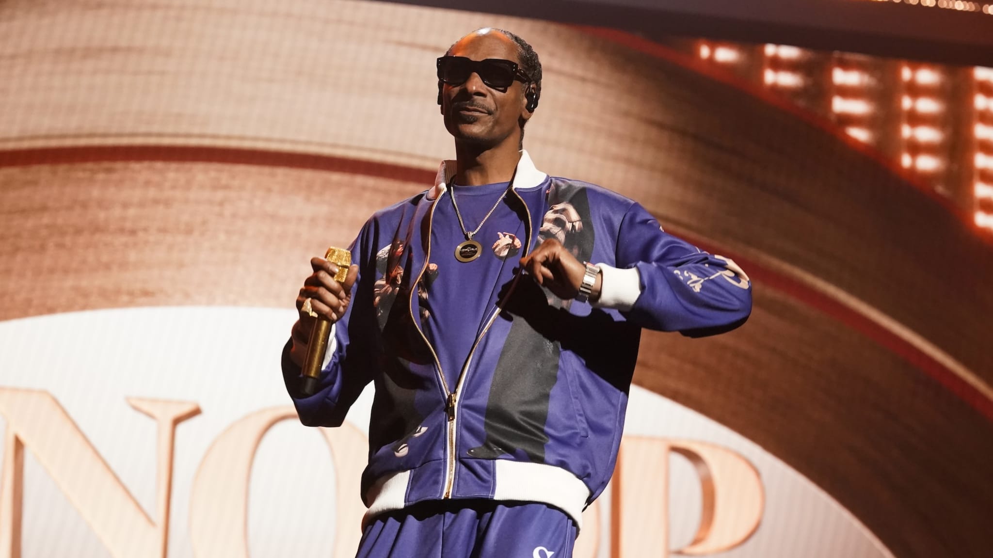 NBCUNIVERSAL UPFRONT EVENTS -- 2025 NBCUniversal Upfront -- Pictured: Snoop Dogg, "Snoop Dogg's New Year's Eve" on NBC at the Radio City Music Hall in New York City on Monday, May 12, 2025.