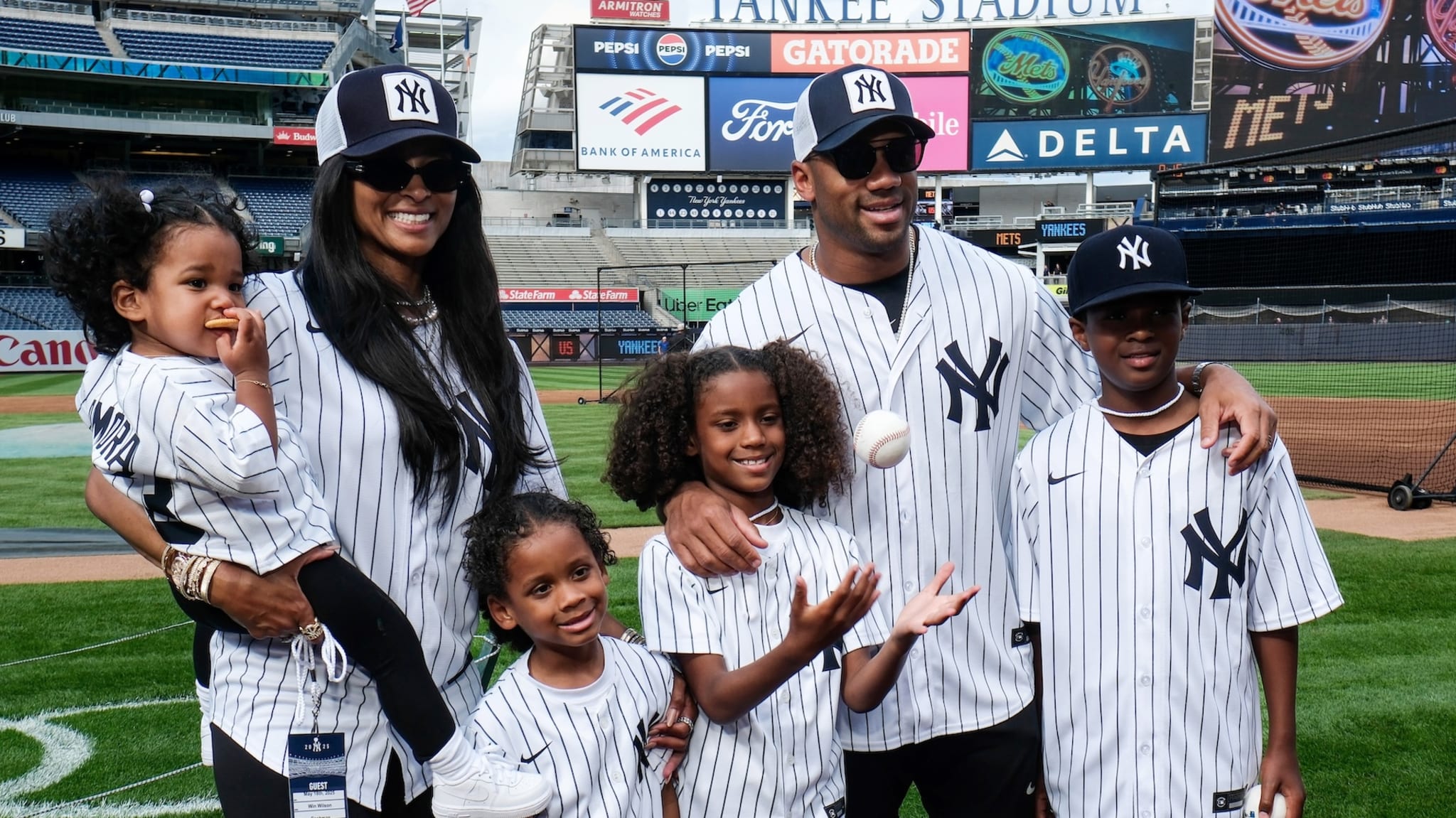 NEW YORK, NY - MAY 18: New York Giants Quarterback Russel Wilson and his family pose for a photo prior to the game between the New York Mets and the New York Yankees at Yankee Stadium on Sunday, May 18, 2025 in New York, New York.