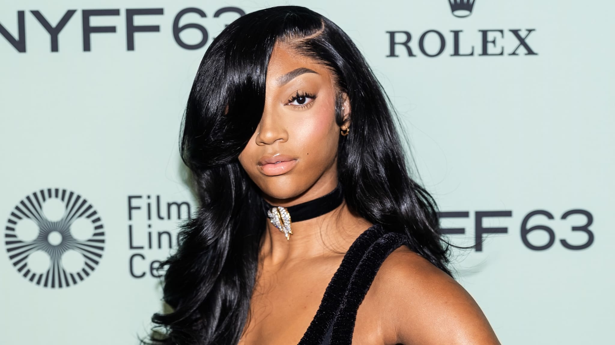 Angel Reese Wants to Hire an Acting Coach While She's Sti...(01)