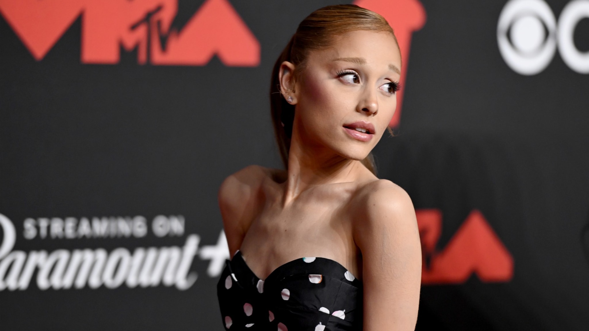 Ariana Grande attends the 2025 MTV Video Music Awards at UBS Arena on September 07, 2025 in Elmont, New York. 