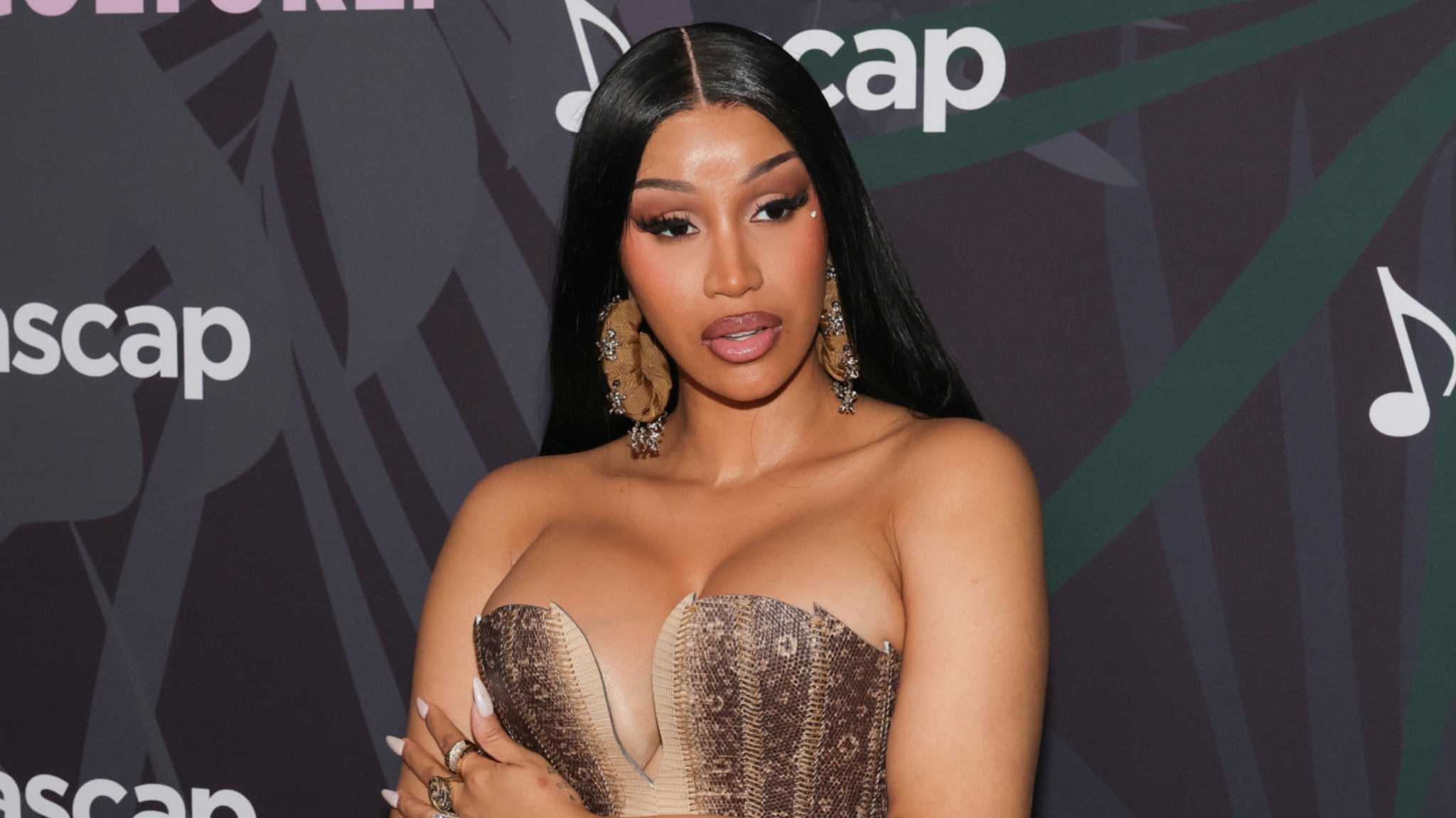 Cardi B.