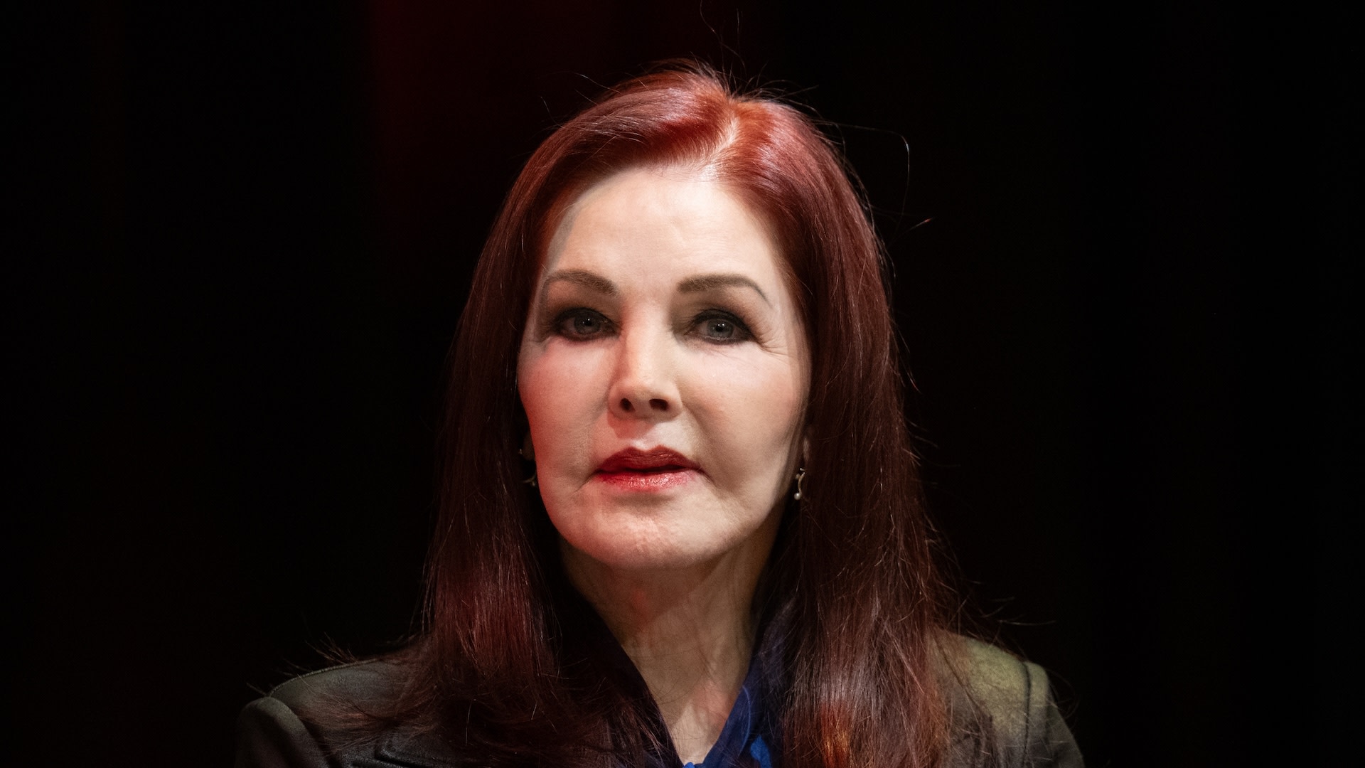 20 March 2025, Hesse, Bad Nauheim: Priscilla Presley speaks at a press conference ahead of her talk show "An intimate evening with Priscilla Presley". Presley is a guest at the Jugendstil Theater with her talk show. 