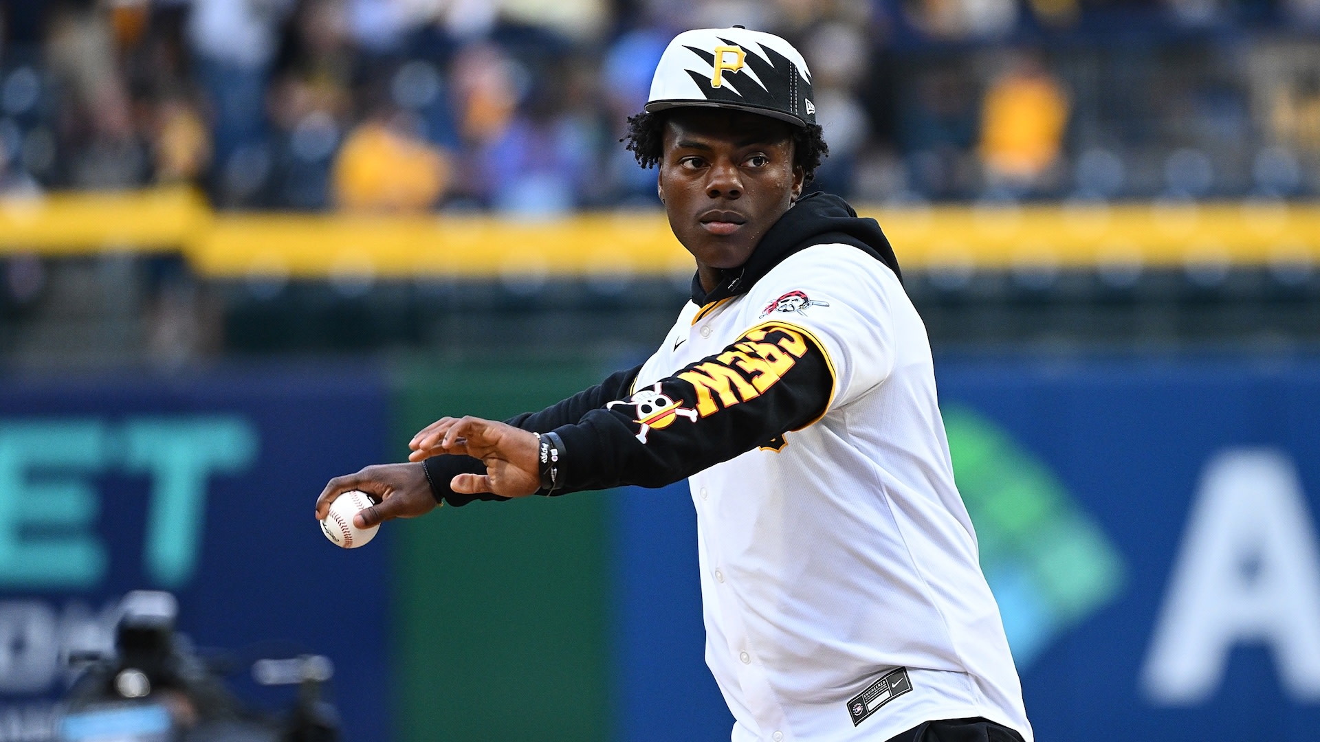 PITTSBURGH, PENNSYLVANIA - SEPTEMBER 6: Internet personality IShowSpeed throws out a first pitch before the game between the Pittsburgh Pirates and the Milwaukee Brewers at PNC Park on September 6, 2025 in Pittsburgh, Pennsylvania.