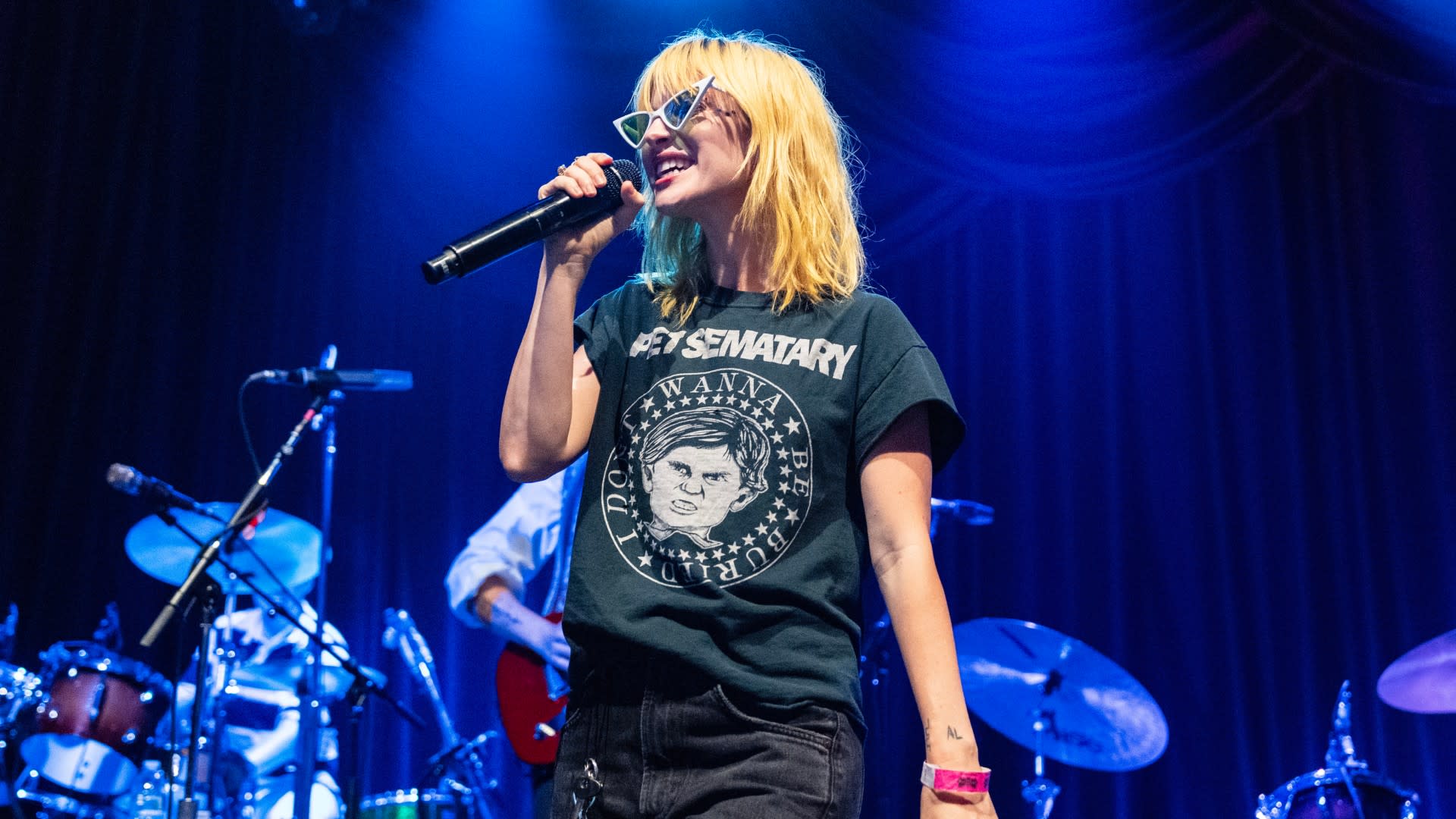 Hayley Williams of Paramore performs during Remi Wolf's Bonnaroo Superjam at Brooklyn Bowl Nashville on June 14, 2025 in Nashville, Tennessee. 