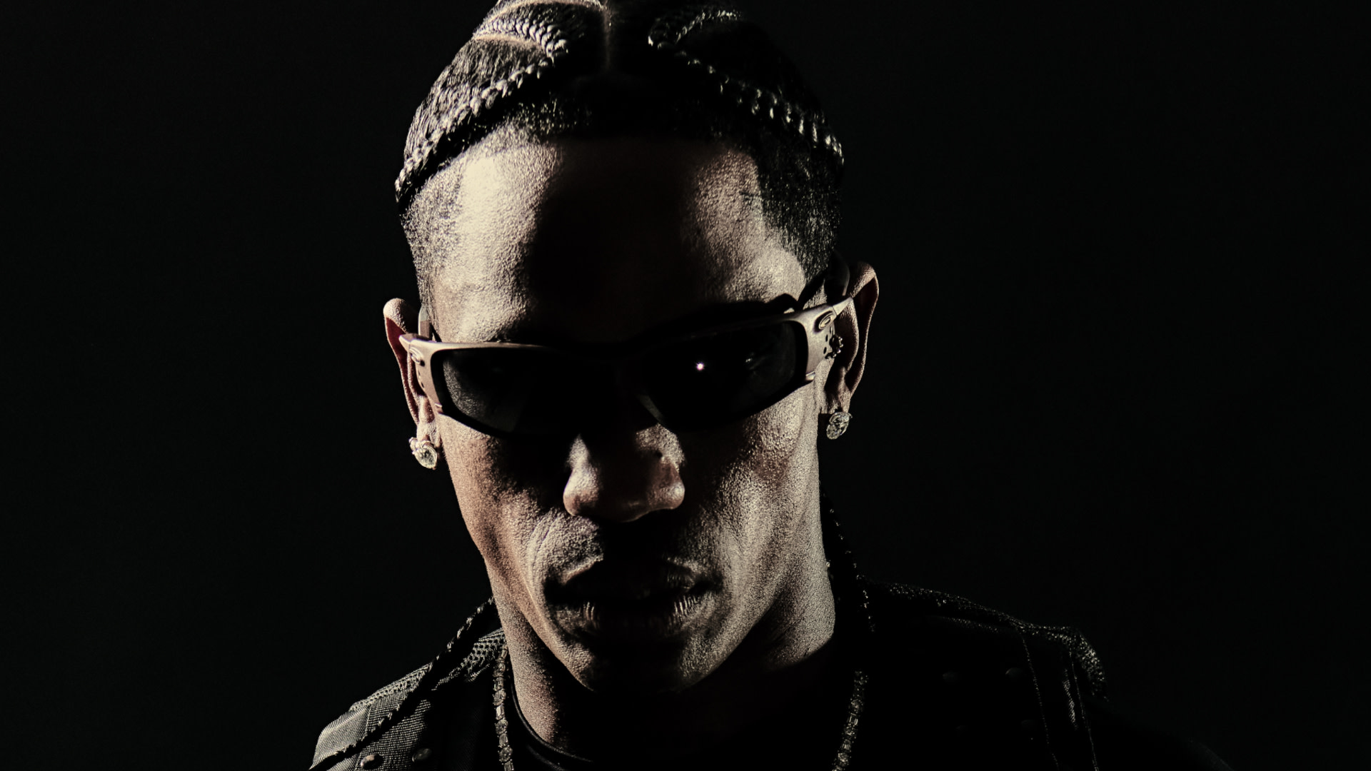 Travis Scott Is Oakley Chief Visionary: 'Just the Beginni...