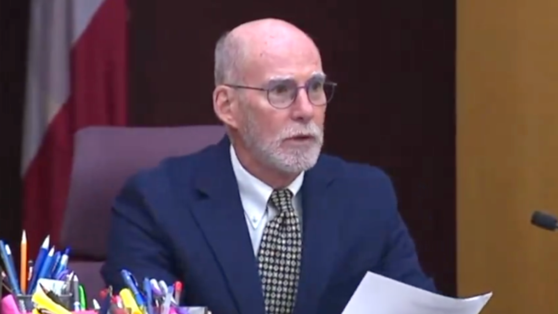 Judge Mistakenly Reads Guilty Verdict Before Correcting to Not Guilty in Deputy Shooting Case