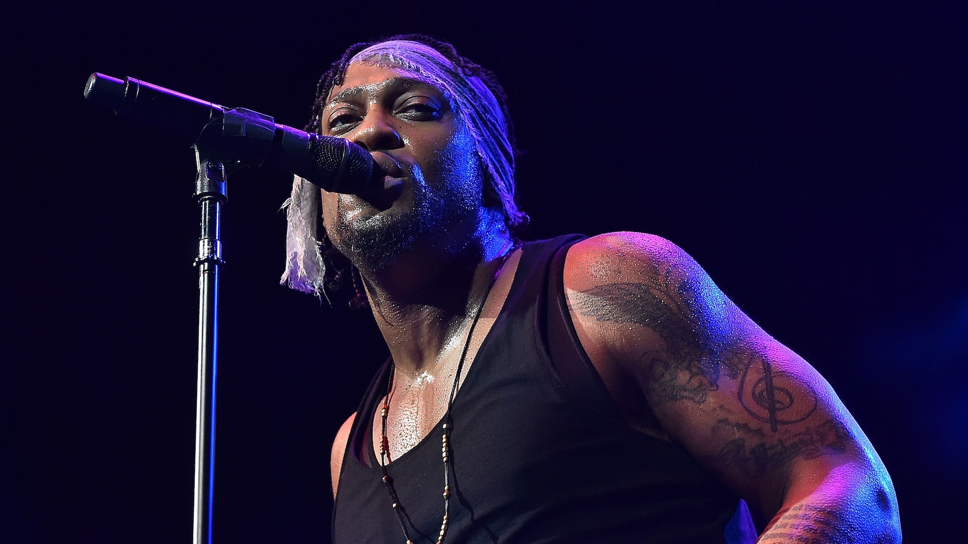 D’Angelo’s Family Say They’re ‘Heartbroken’ After His Death: ‘We Are Eternally Grateful’
