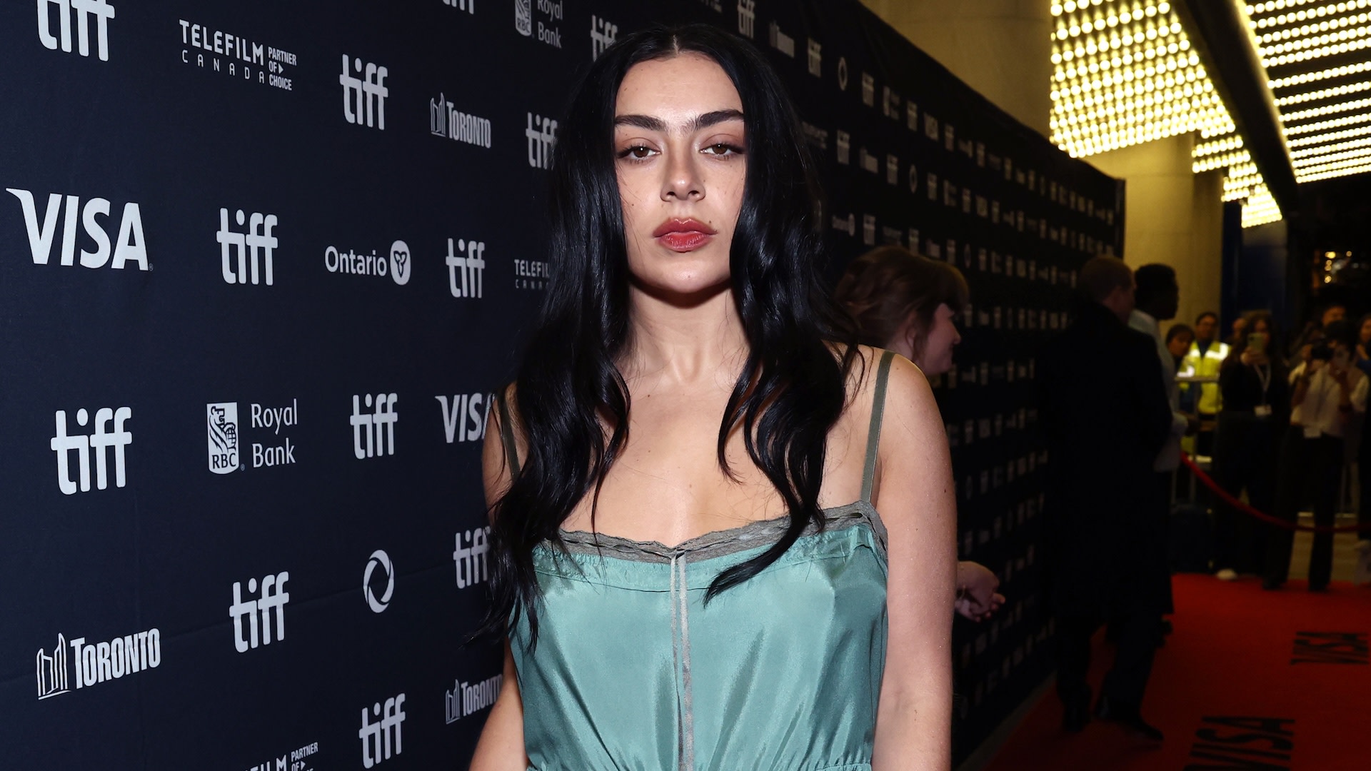 Charli XCX Talks Plastic Surgery, Says She’s ‘Always Thinking’ About What She Would ‘Change’