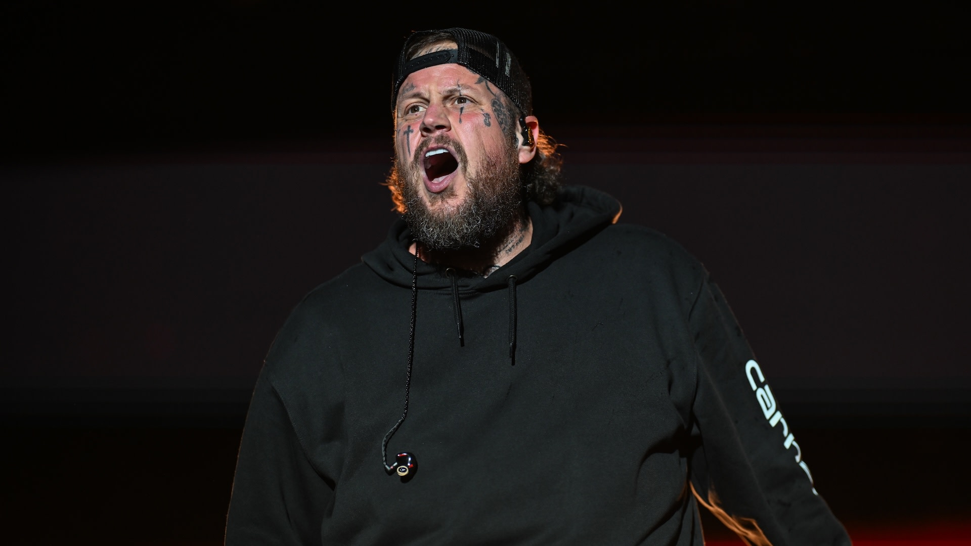 <div>Jelly Roll Claims Sydney Louis Vuitton Store Treated Him Like a 'Criminal'</div>