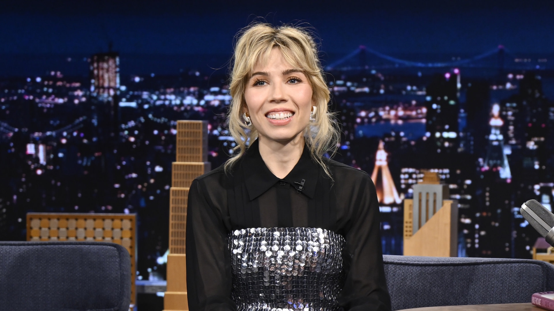 Jennette McCurdy Says Writing Book About Teen Dating Adult Man Gave Her 'Closure'
