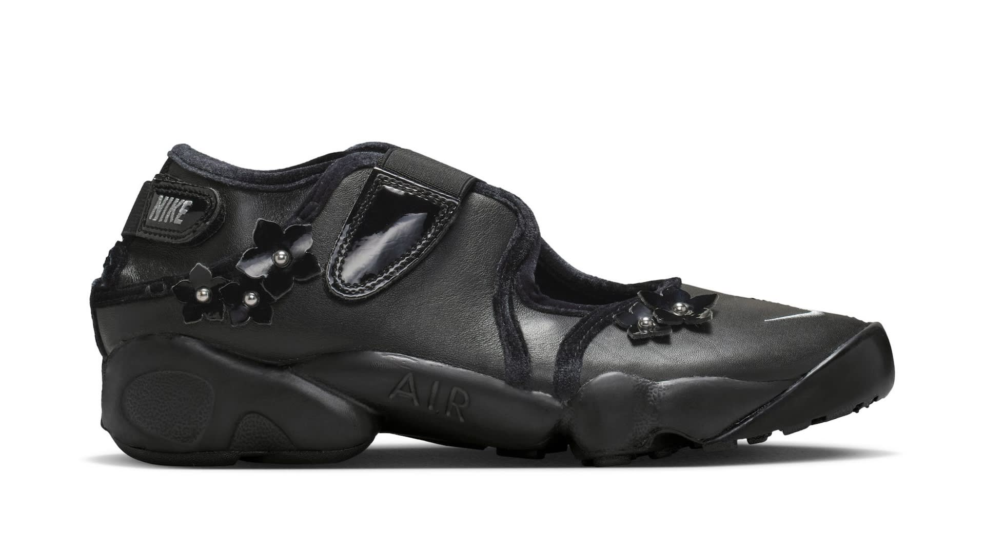 Nike Women's Air Rift Florette in Black/Metallic Silver Is Now Available on Complex