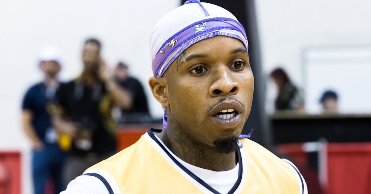 Cover art for Prison Warden Denies Role in Tory Lanez Stabbing Lawsuit