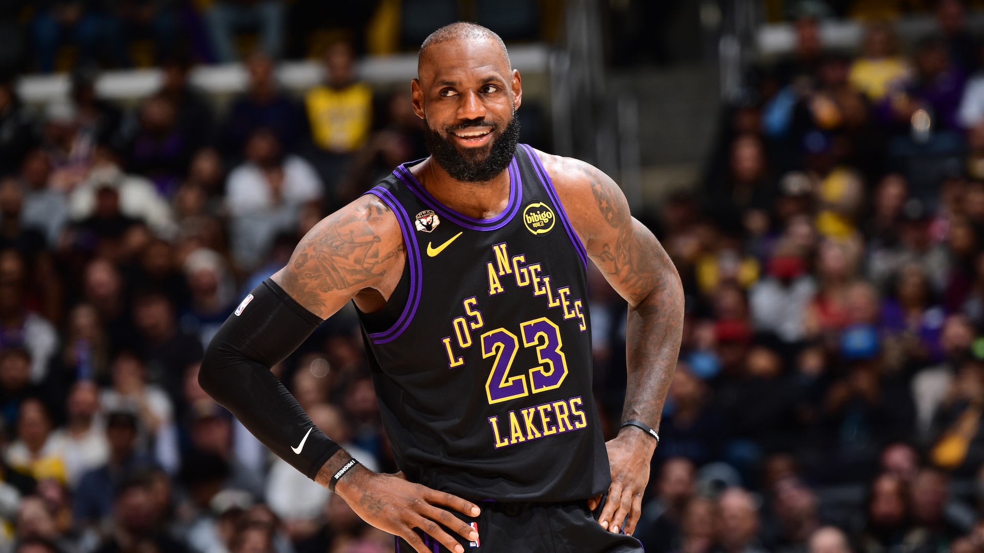 LeBron James on How He Prepares to Play First Back-to-Back Games of Season: 'I Feel Pretty Good'