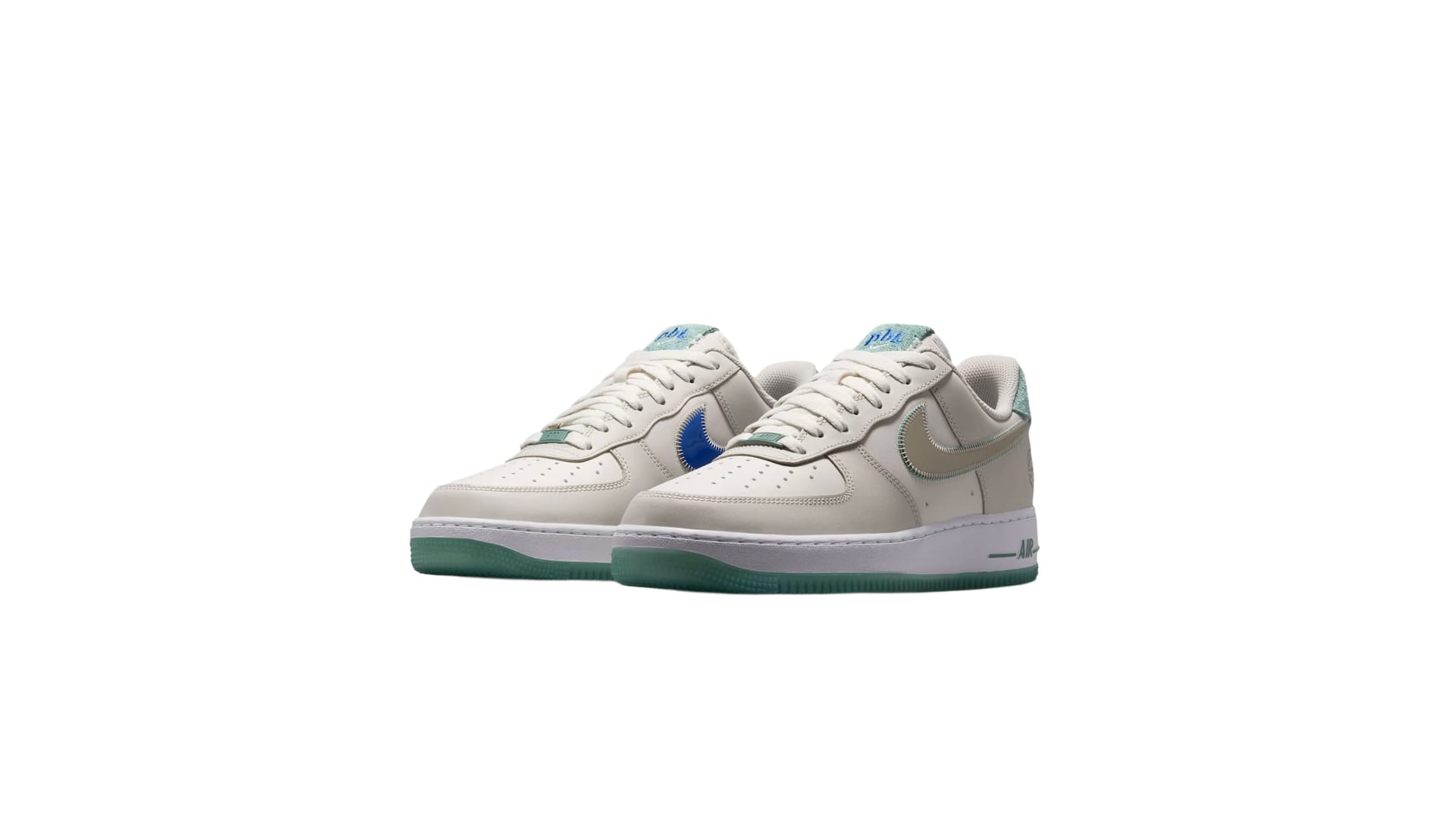 Nike Air Force 1 '07 'Philadelphia' Now Available on Complex