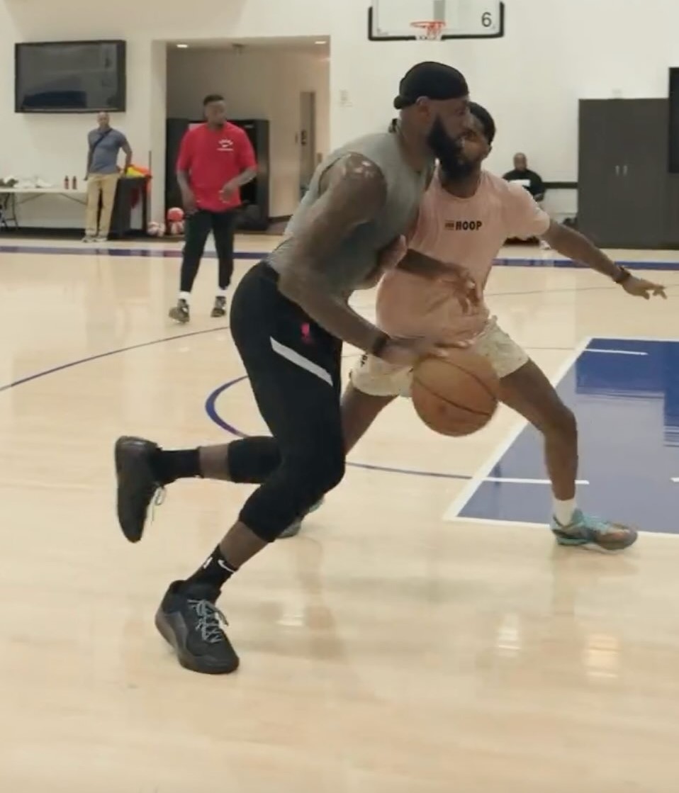 Nike LeBron 23