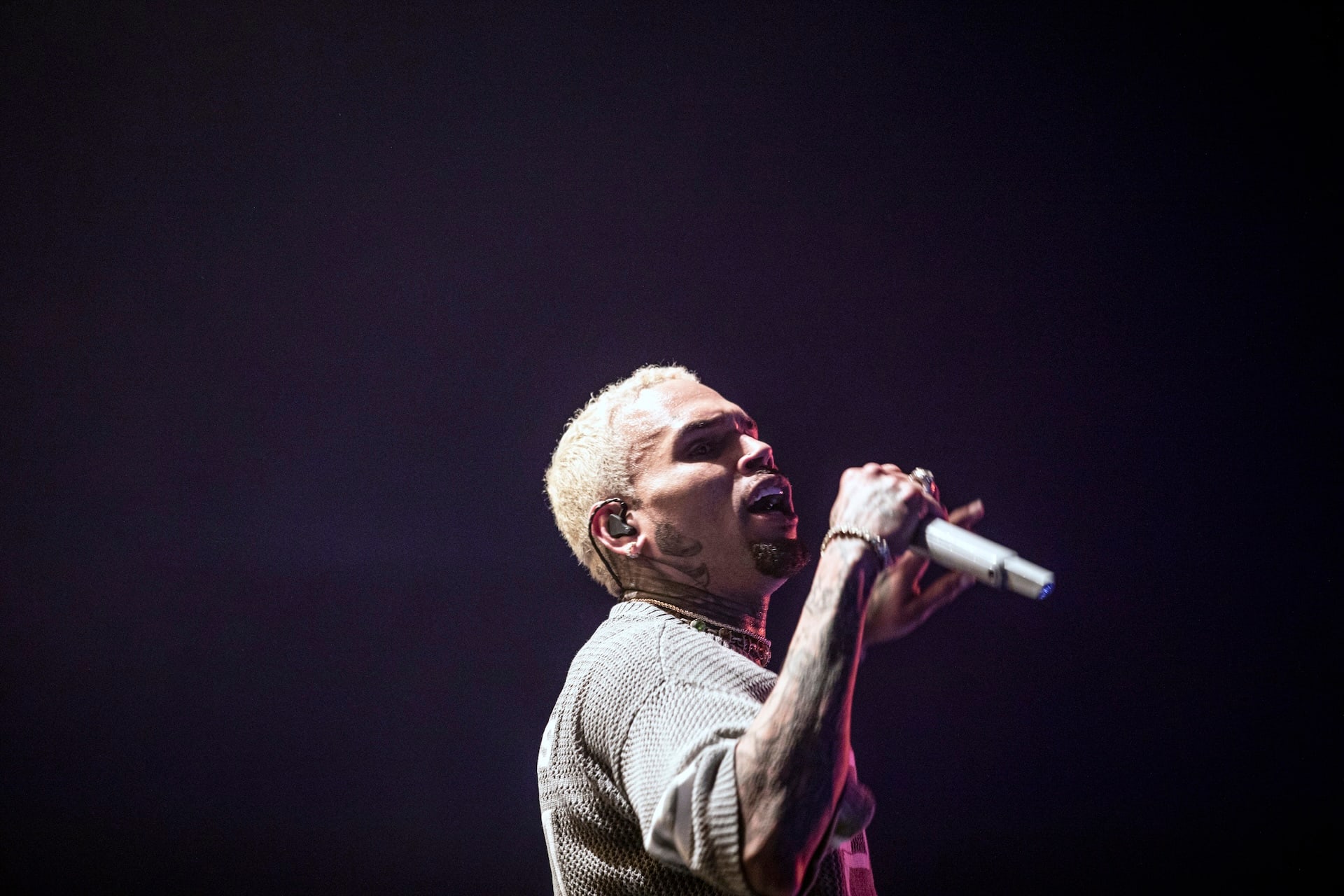 Chris Brown Says He Can't Attend Court Hearing Due to Tour