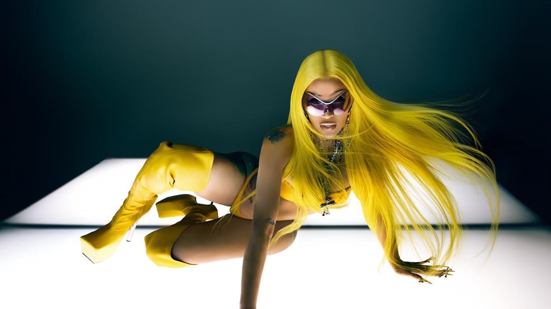 Canadians Just Got One More Reason To Head To Jamaica This October: Cardi B