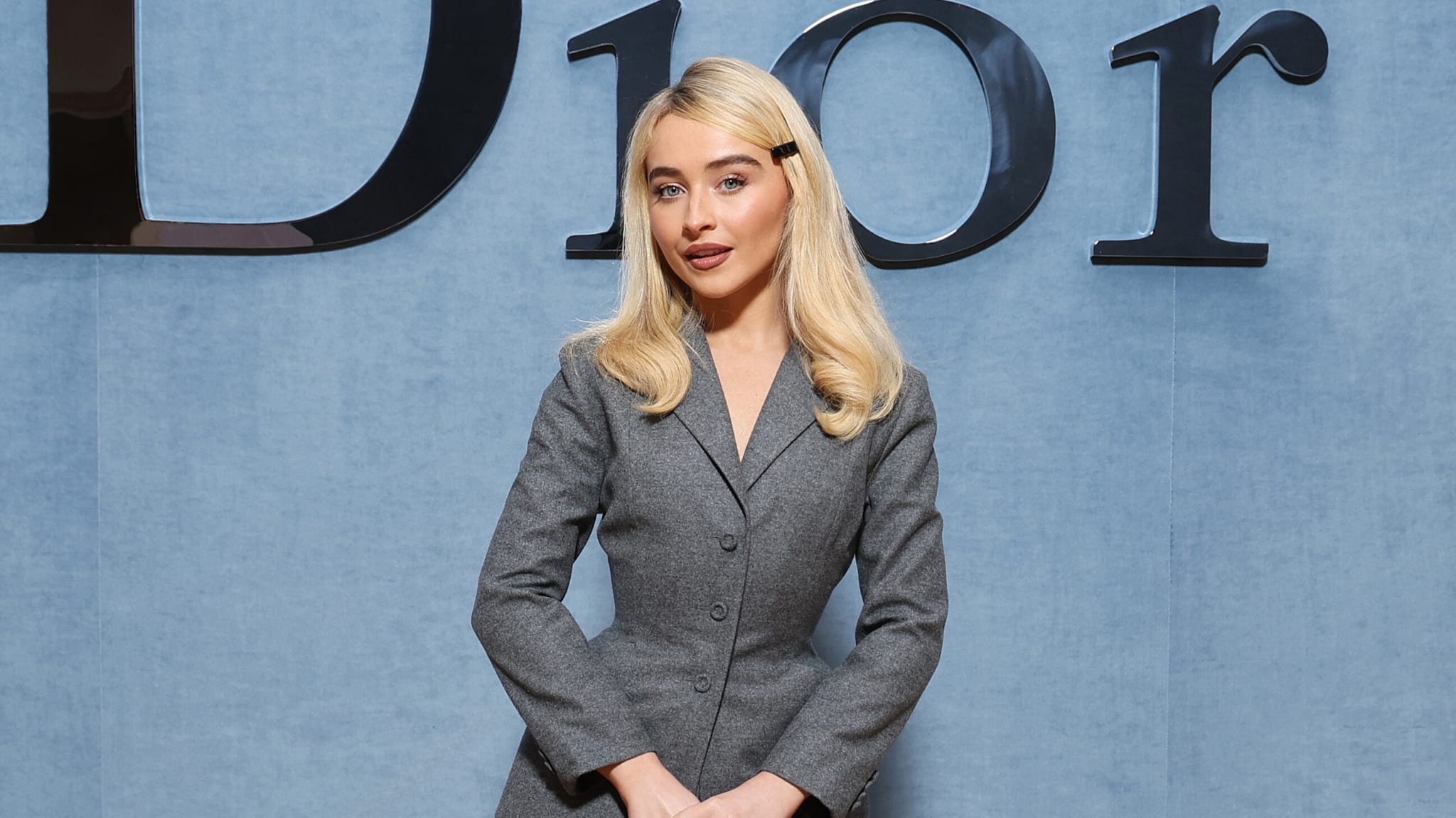 Sabrina Carpenter attends the Dior Homme Menswear Spring/Summer 2026 show as part of Paris Fashion Week.