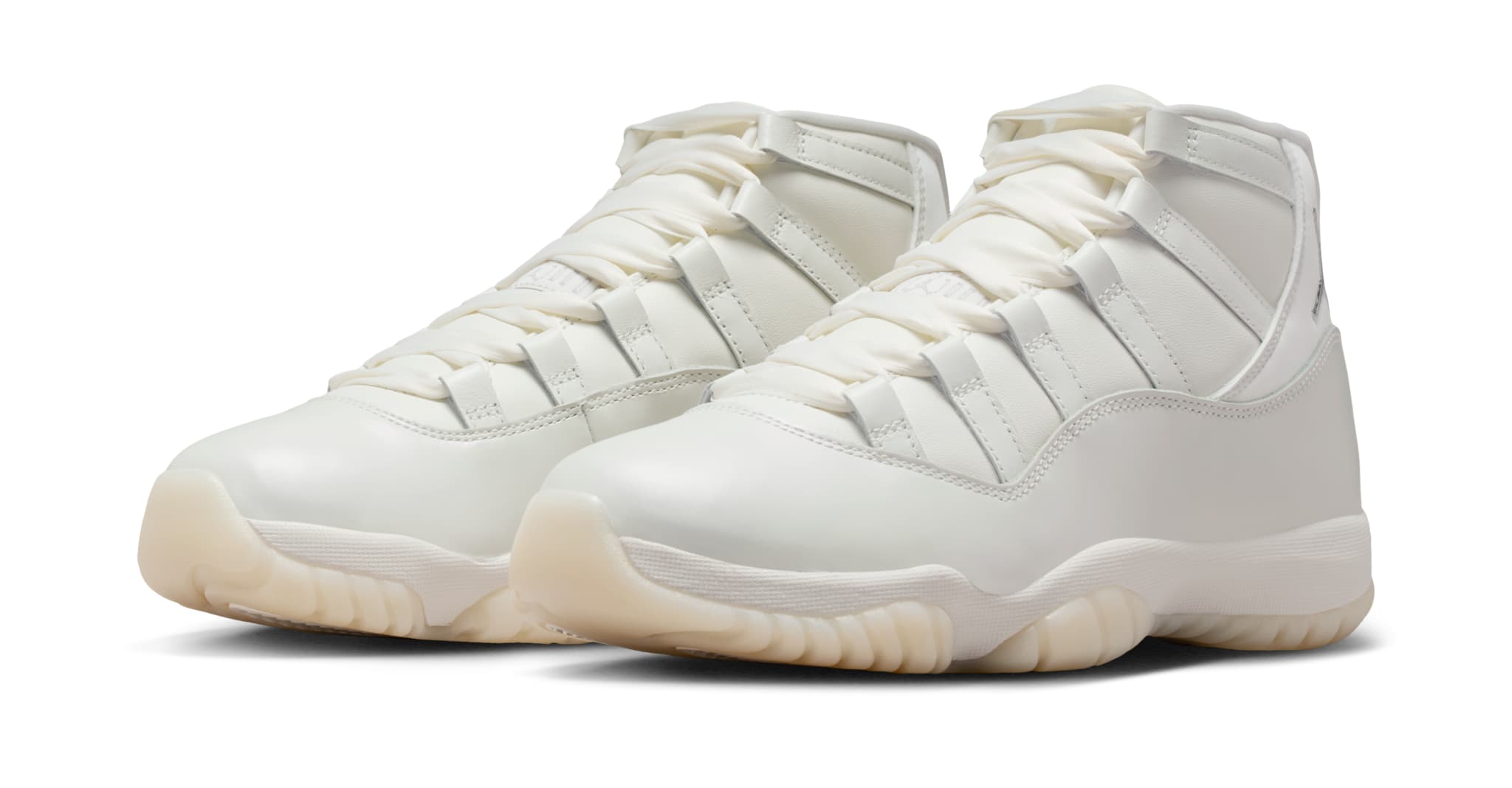 'Pearl' Air Jordan 11