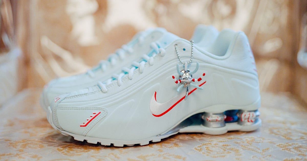The 'Puerto Rico' Nike Shox R4 Is Releasing on SNKRS Tomorrow