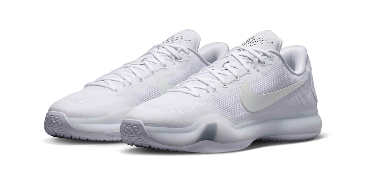 Sneaker Release Guide 8/18/26: 'Halo' Kobe 10 Protro