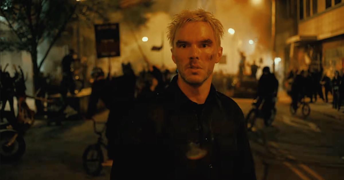 Watch the New ‘How to Rob a Bank’ Trailer f/ Nicholas Hoult, Zoë ...