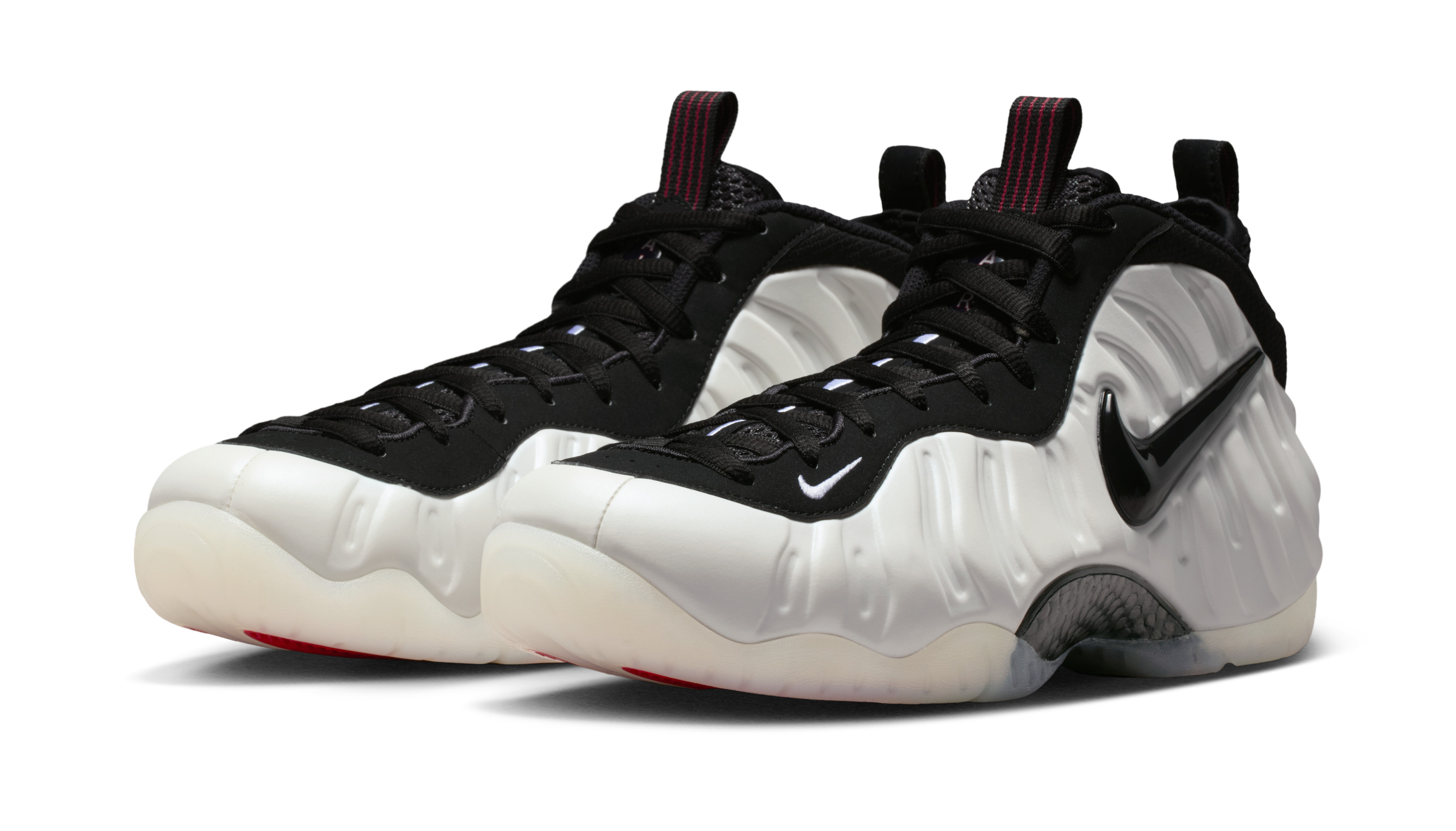 Official Look at This Year's 'Pearl' Nike Foamposite Pro