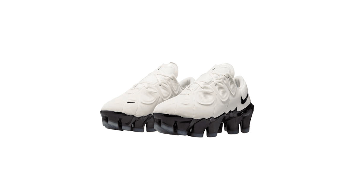Nike Women First Sight Mirage: Now Available on Complex
