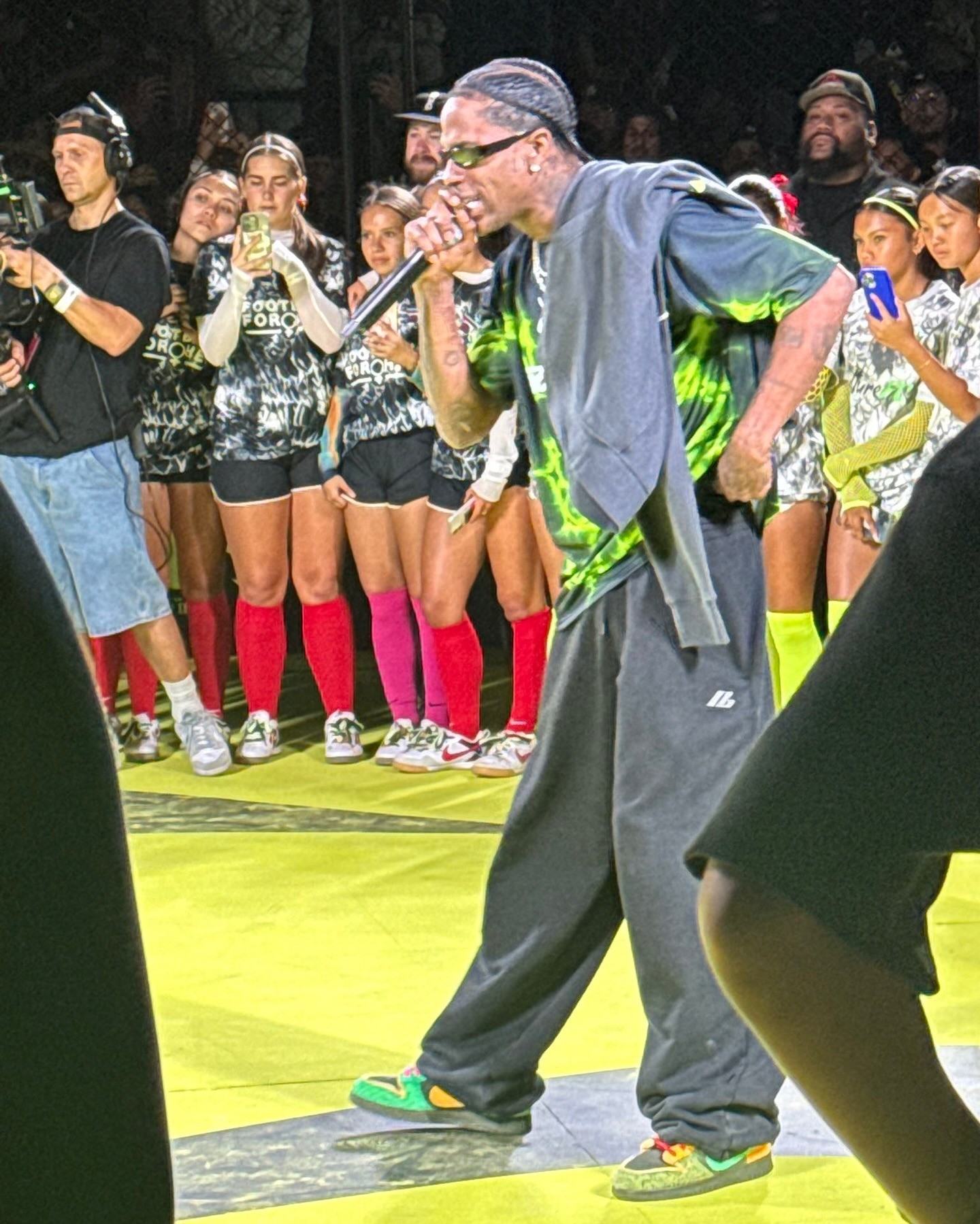 Travis Scott Debuts New Cactus Plant Flea Market x Nike Dunks