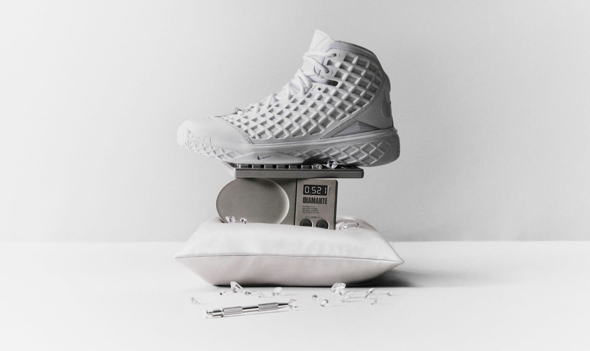 Nike Kobe 3 Protro 'Halo'