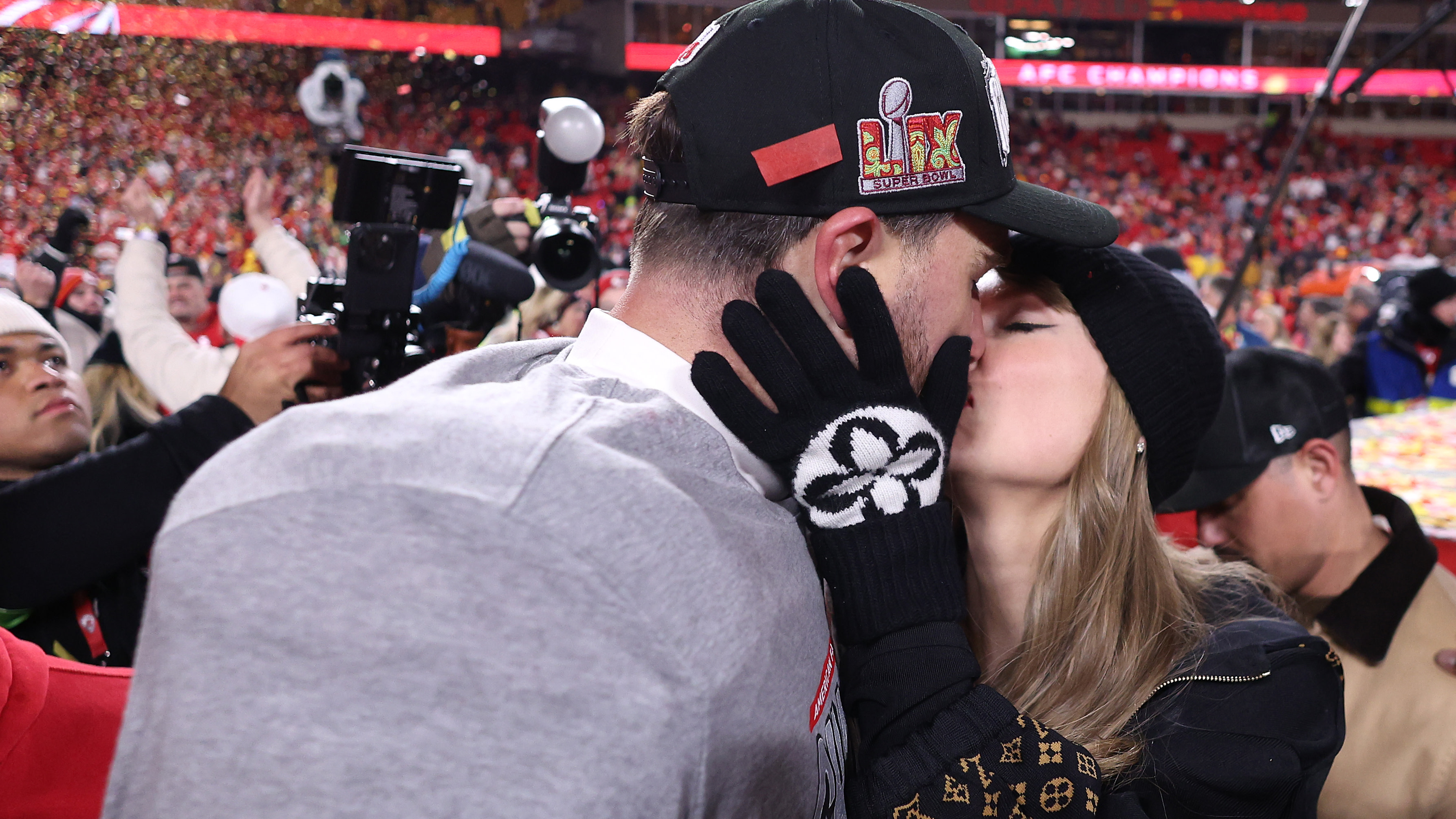 Travis Kelce Officially Introduces Taylor Swift on Instagram