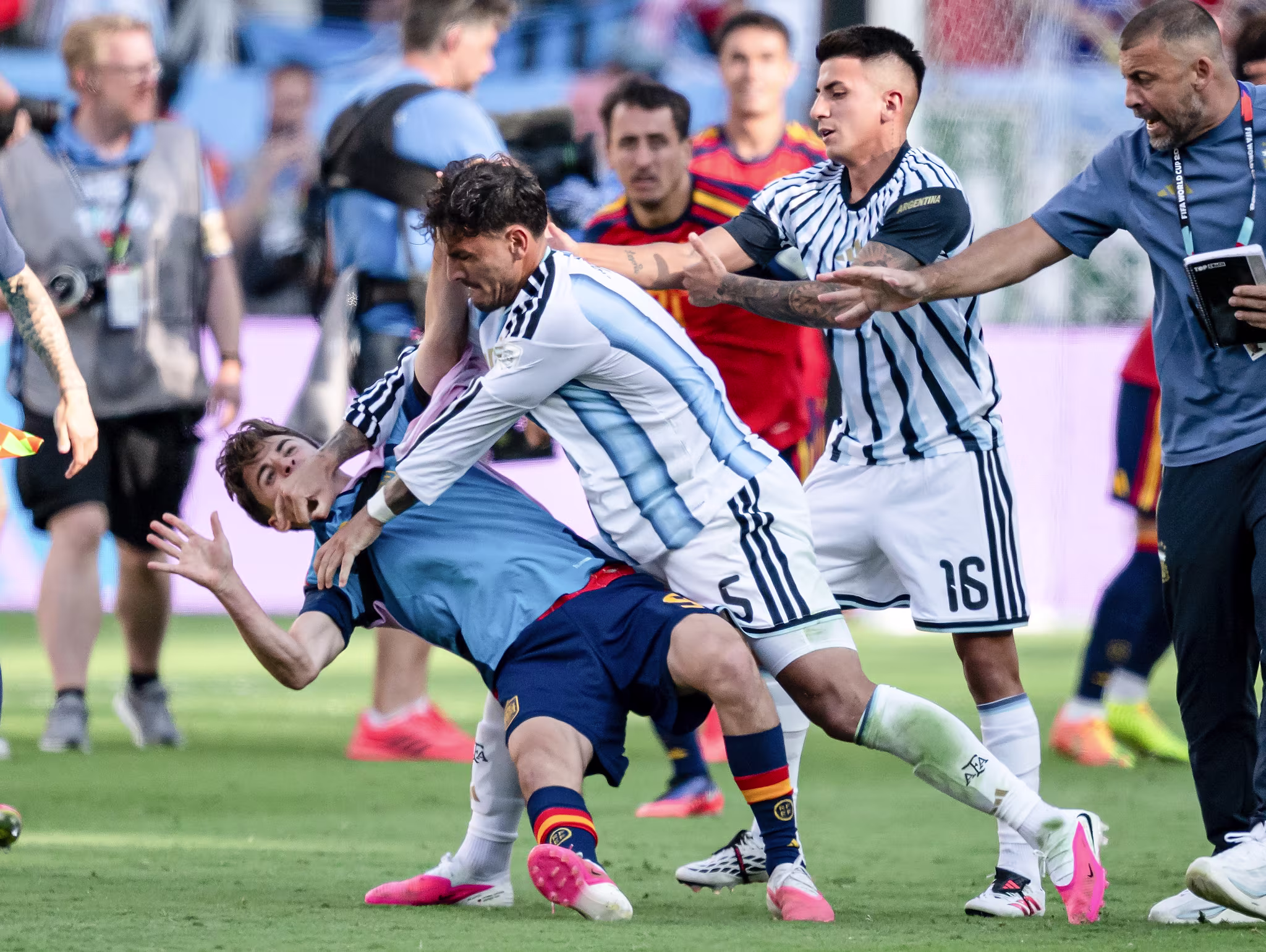Leandro Paredes of Argentina gets violent with Gavi of Spain.