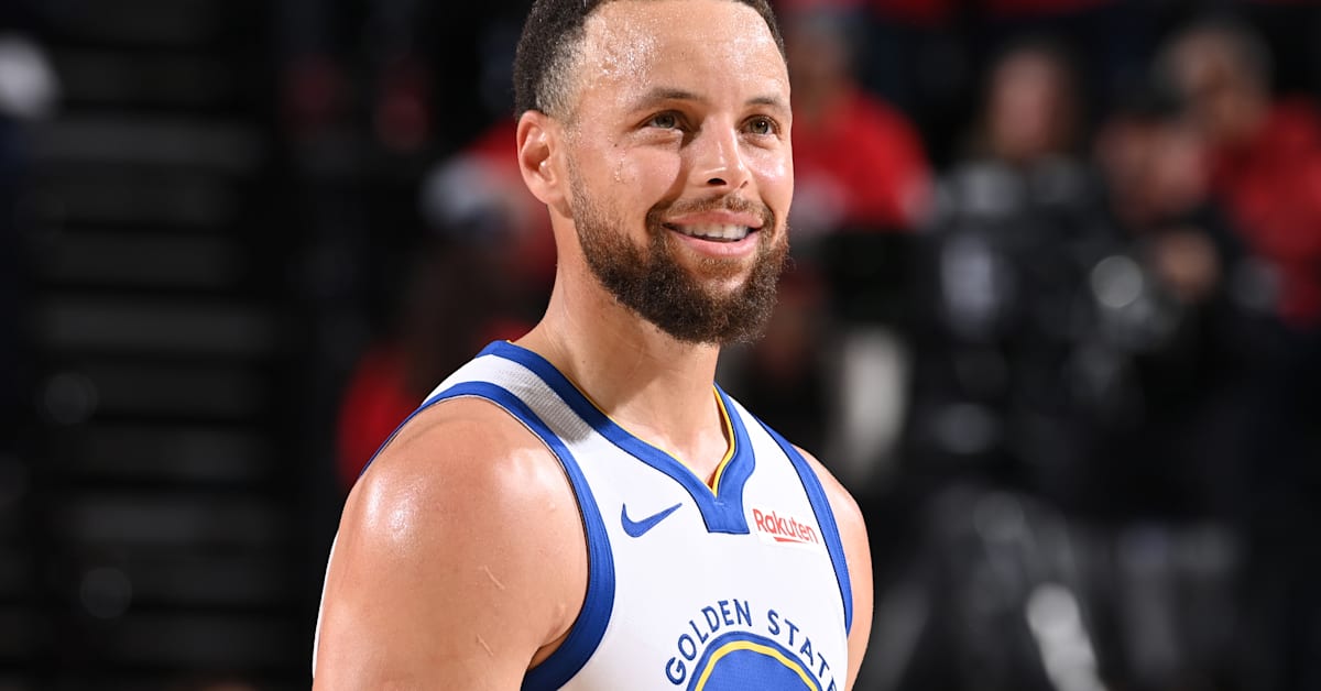 Steph Curry Takes $20 Million Pay Cut to Give Golden State Warriors More Flexibility