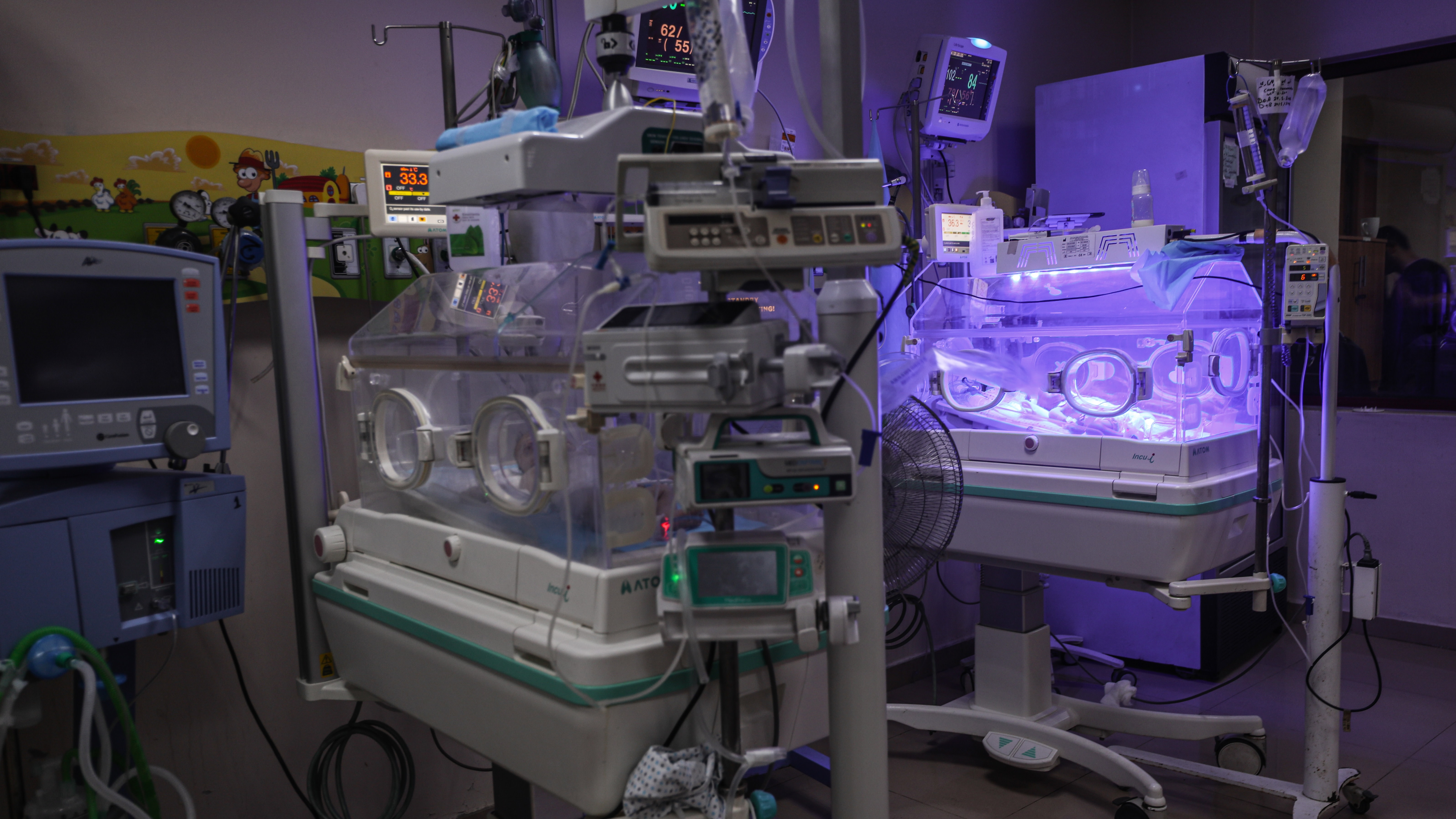 Twin incubators.