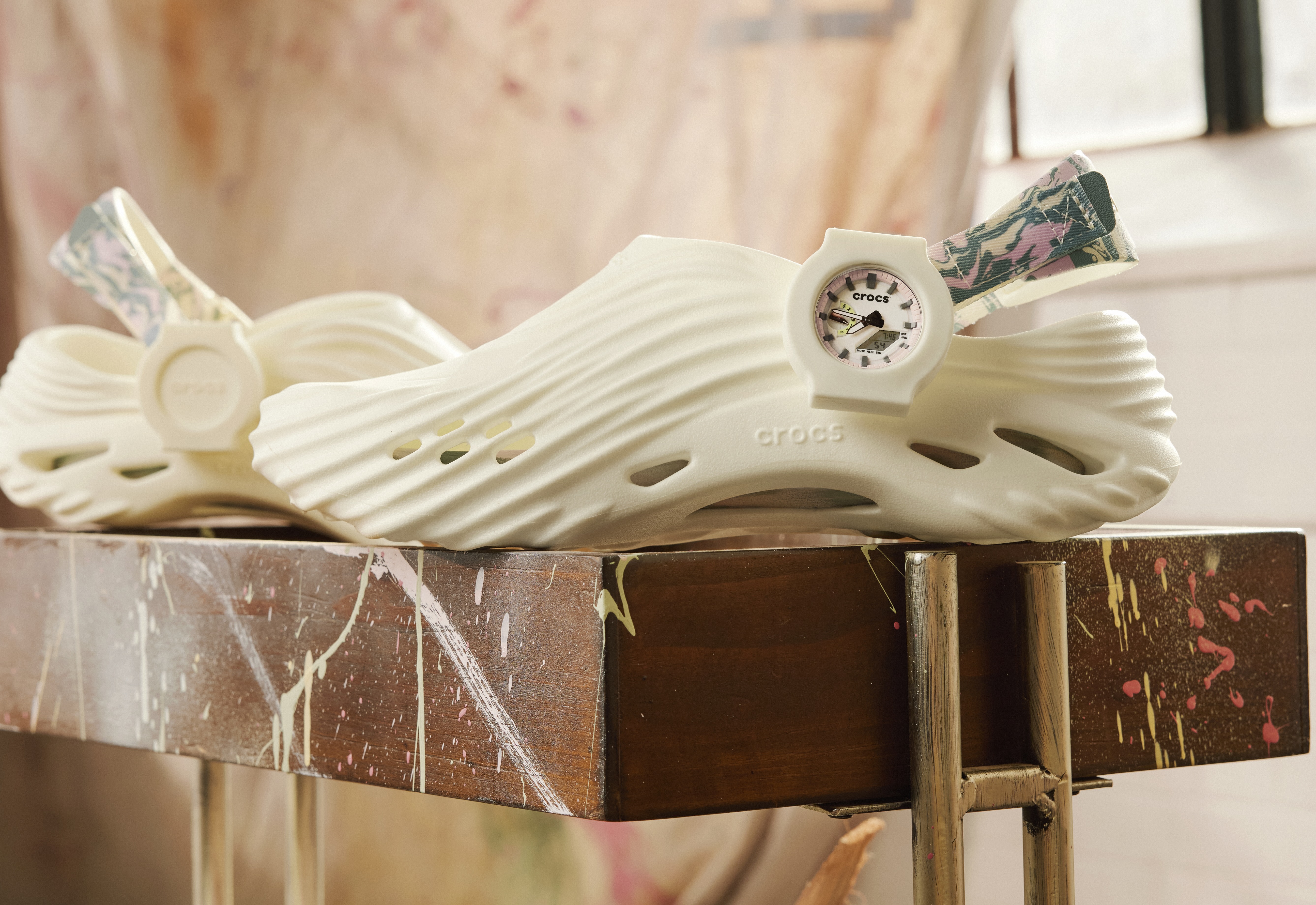 G-Shock x Crocs Echo Wave 