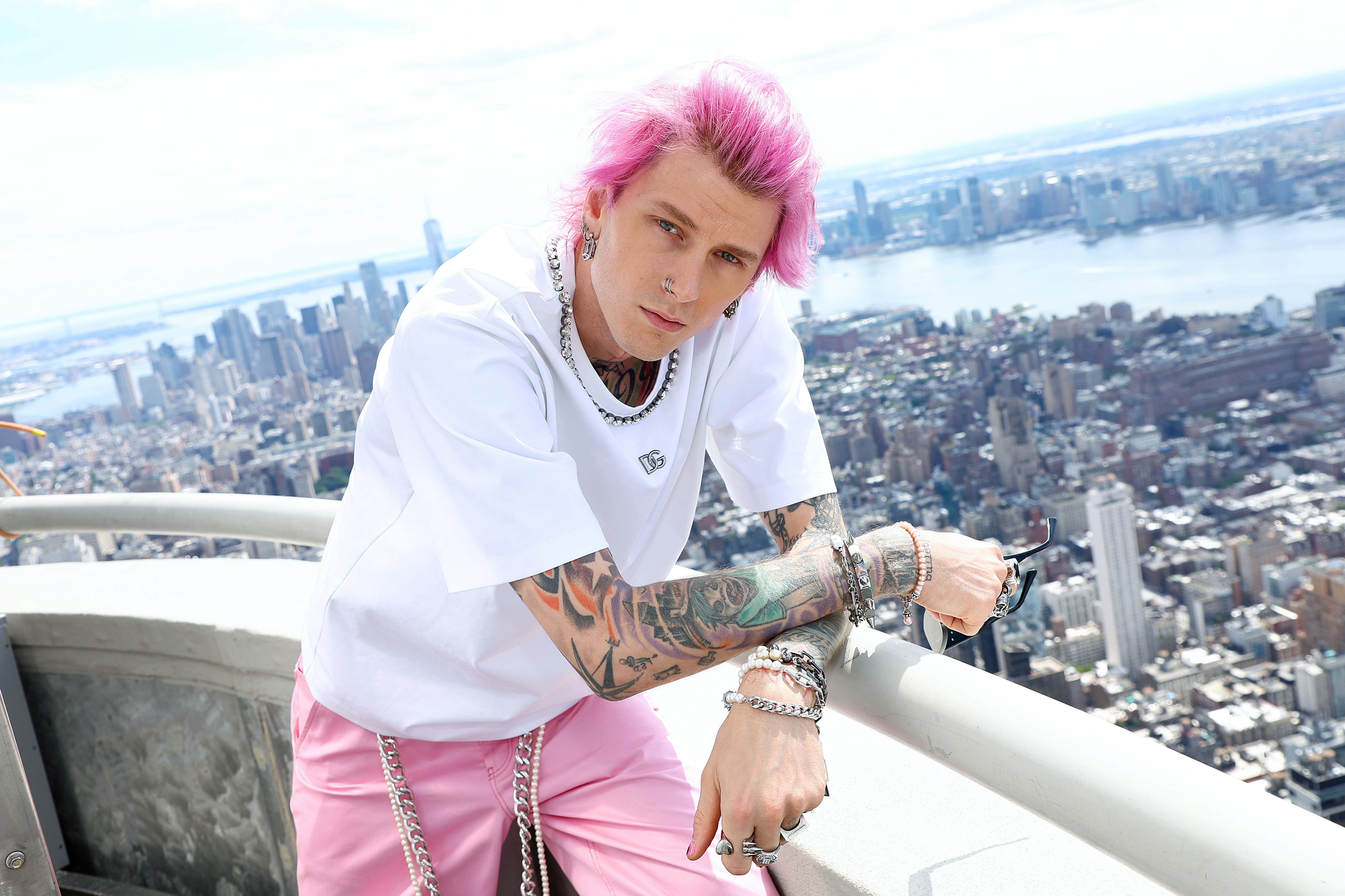Machine Gun Kelly Visits the Empire State Building
