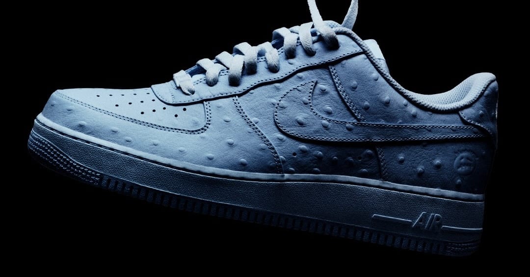 Travis Scott x Nike Air Force 1 „Ice Blue“: Alles, was du wissen musst.