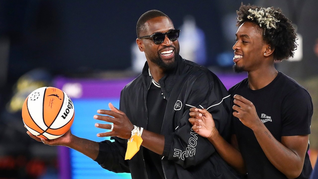 (L-R) Dwyane Wade and Zaire Wade.