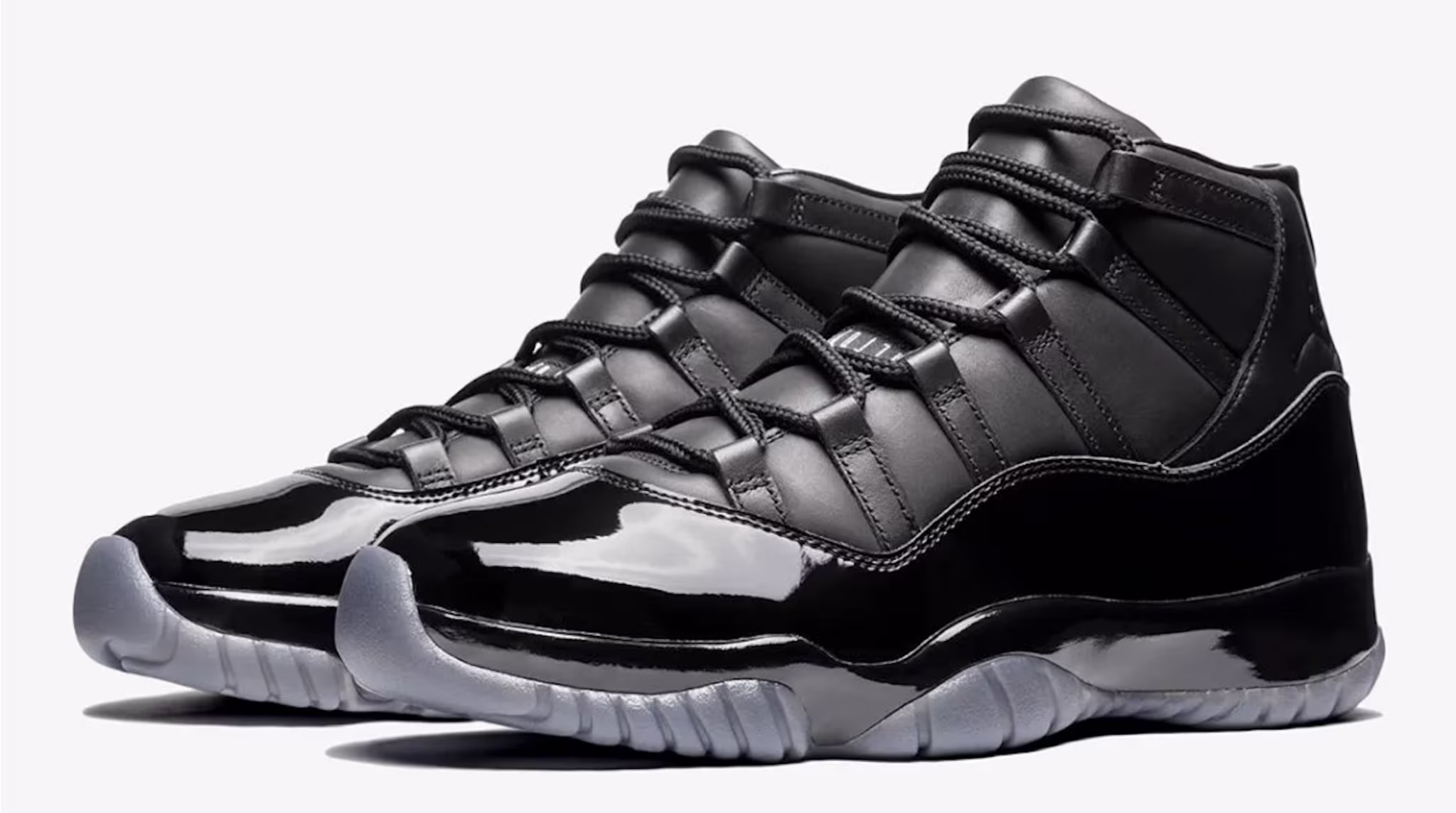 Comme des Garcons x Air Jordan 11