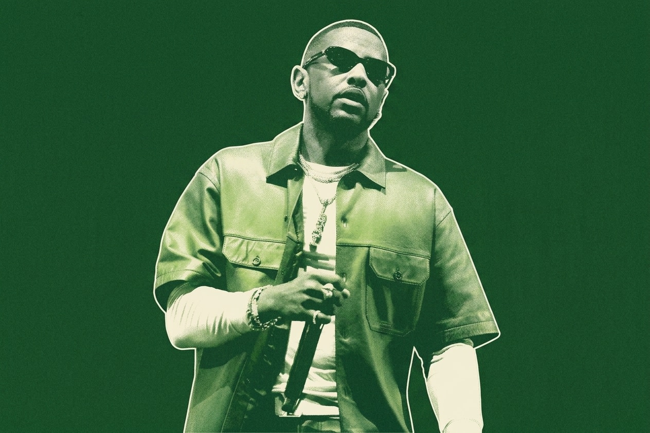 Fabolous was recently re-ranked as the best dressed New York rapper of all time by the Complex community. He weighs in on the list, his favorite NY rappers, and more.