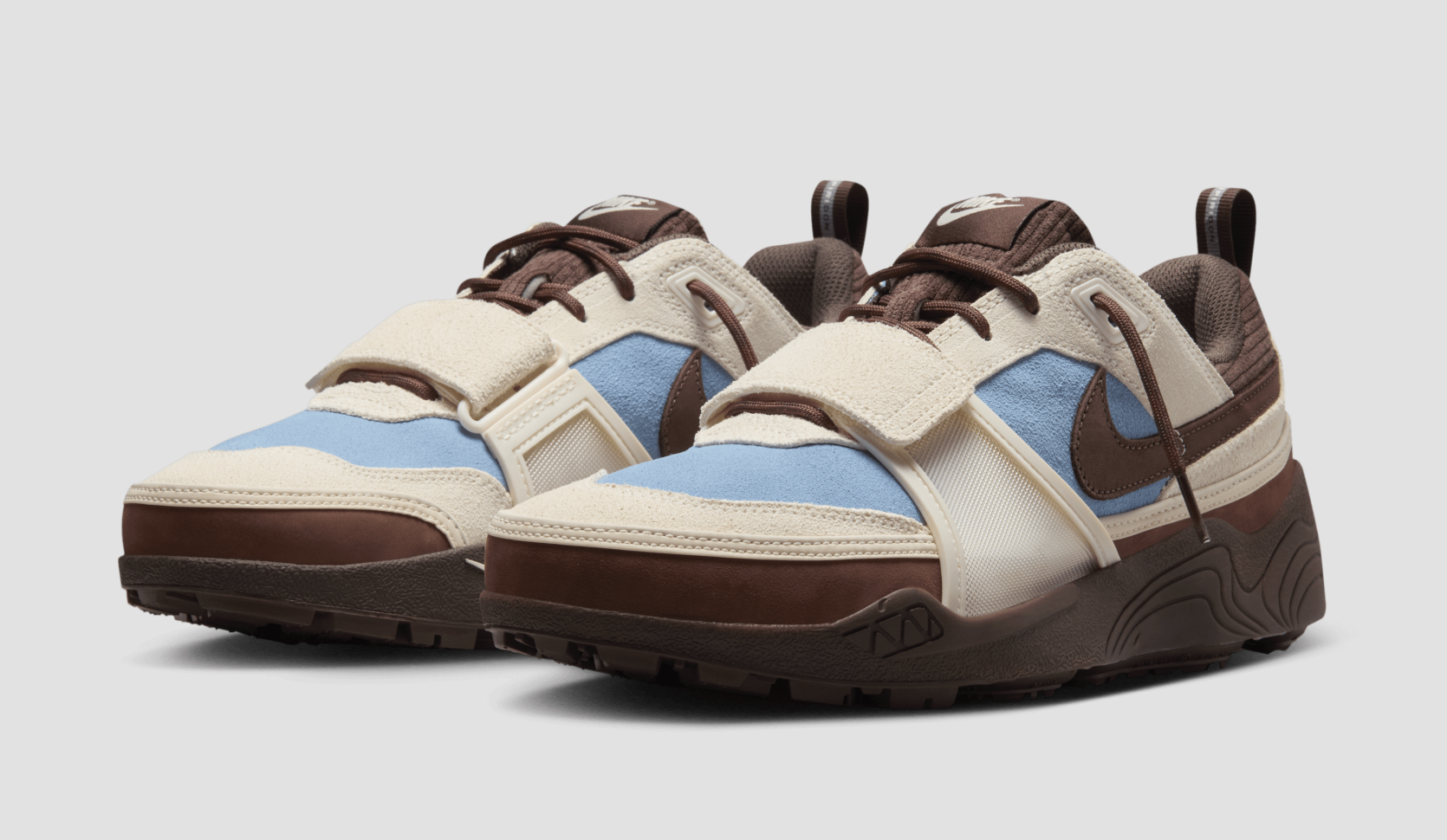 Travis Scott x Nike Zoom Field Jaxx