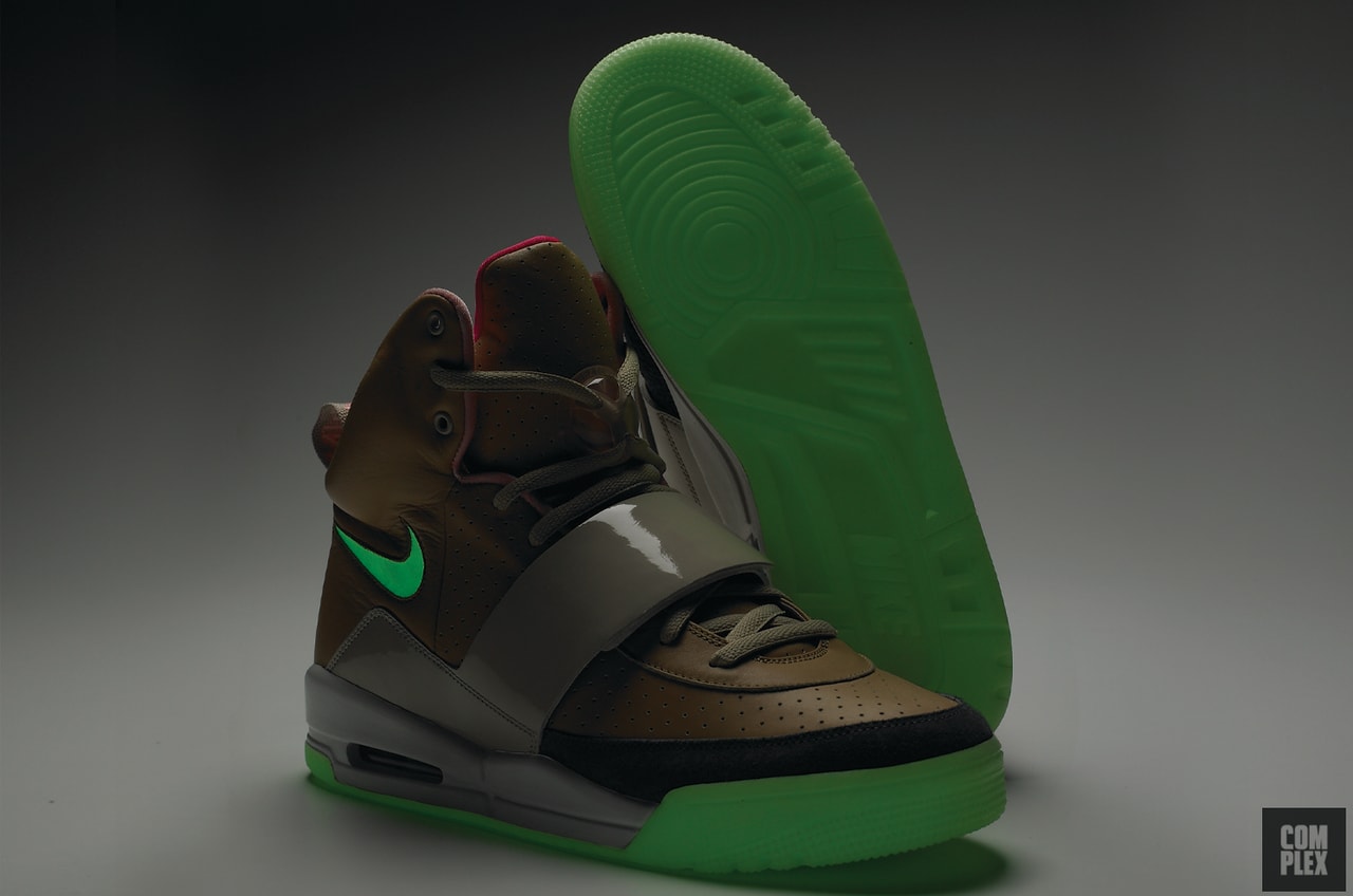 apotheker Dochter Oranje Air Yeezy Has Arrived: A Kanye West and Nike Collaboration | Complex