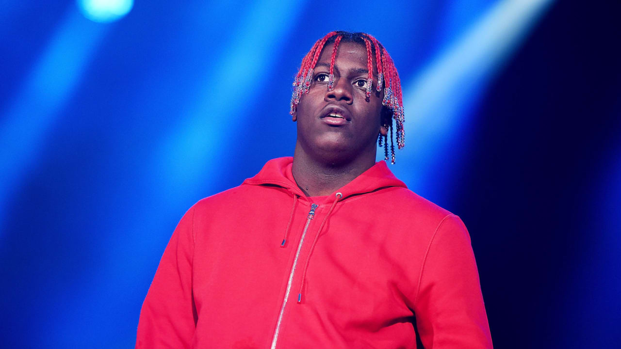 Lil Yachty Pays Fan 200 To Shave Off Eyebrows On Instagram Live Complex 0:46 axe 49 419 просмотров. lil yachty pays fan 200 to shave off