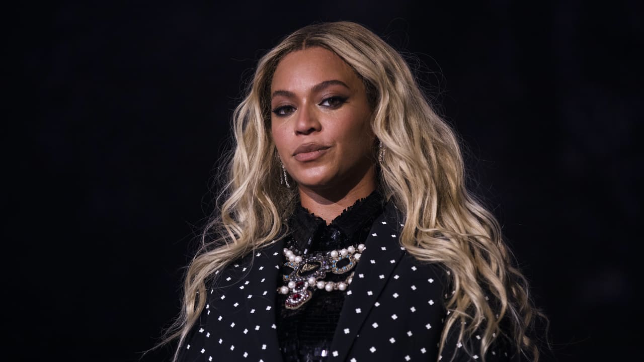 Beyonce Demands Breonna Taylor S Killers To Be Charged In Open Letter Complex