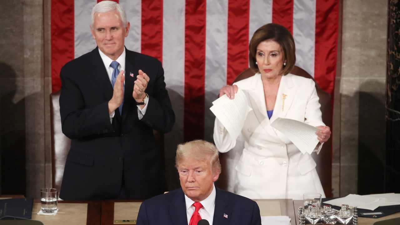 Nancy Pelosi Rips Copy Of Donald Trump S State Of The Union Address After Handshake Snub Complex