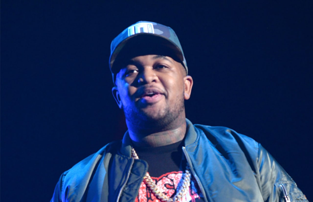 Dj Mustard Says He S Quitting Lean Pours Bottle Down Sink