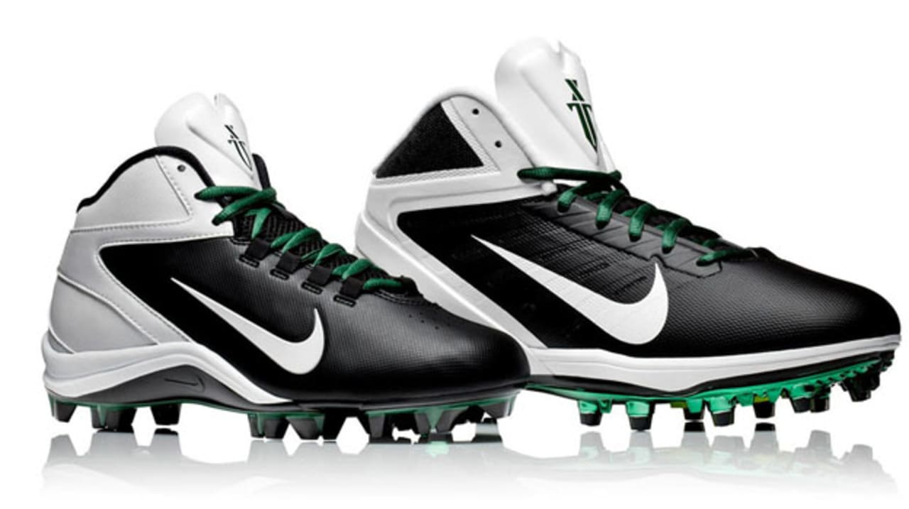 nike lebron soccer cleats