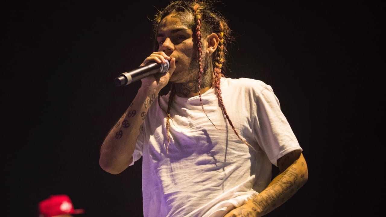 6ix9ine Reportedly Sued By Miami Rapper Over Stoopid Track Complex