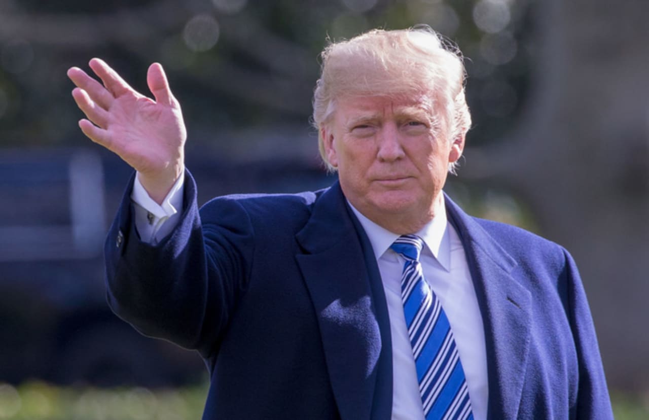 Trump Reportedly Lets Go Of Lawyers Over Lack Of Personal Chemistry Complex